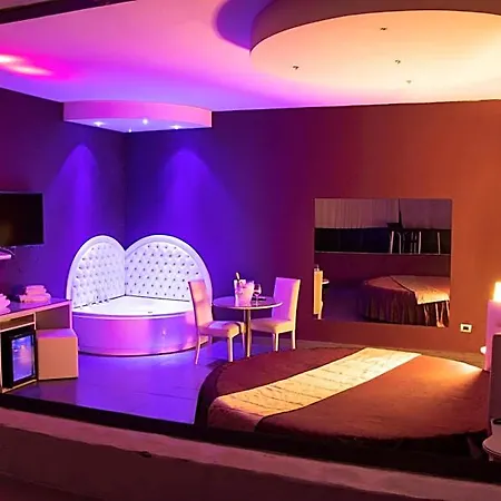 Masaniello Luxury فندق
