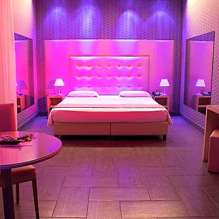 Masaniello Luxury 4*