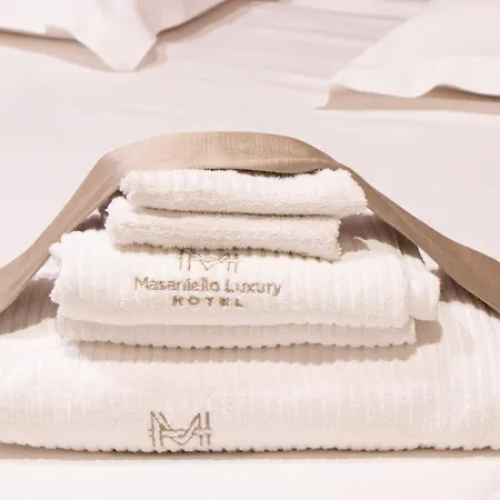 Masaniello Luxury 4* Casoria