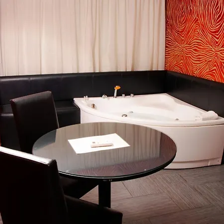Masaniello Luxury