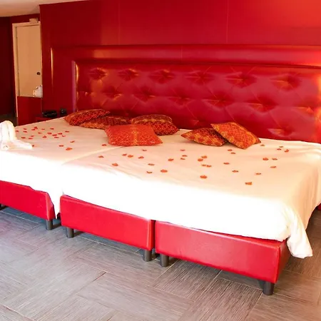 Masaniello Luxury
