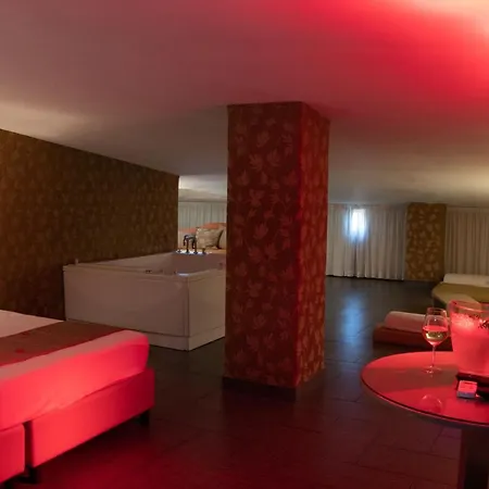 Masaniello Luxury 4* Casoria