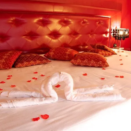 Masaniello Luxury 4* Casoria